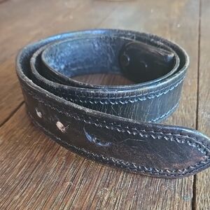Vintage size 32/34 belt black leather